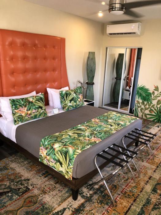 The Fred - Adults Only Hotel Frederiksted Exterior photo